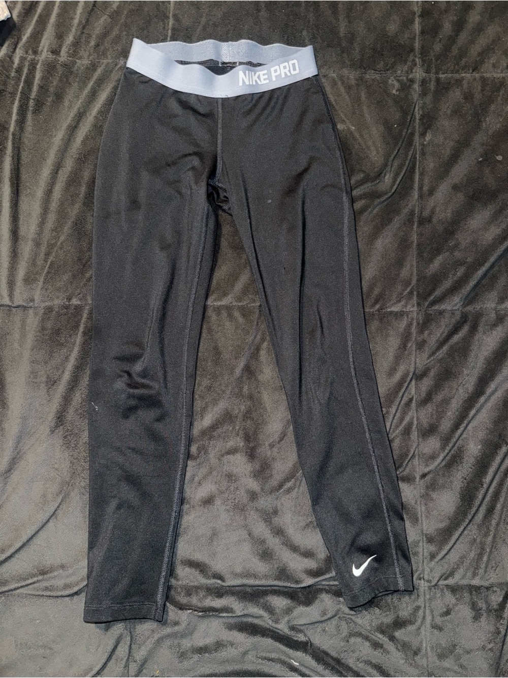 Nike Pro Women’s Small Black Dri-FIT Compression Leggings Gray Waistband